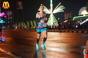 BIB: 2034
                            <button type="button" onclick="openModal(16156630)" class="btn btn-primary btn-sm float-right btn-popup" data-toggle="modal" data-target=".modal-high-quality">
                        <i class="fas fa-shopping-cart"></i> Add to Cart
                    </button>
                                            <button type="button" onclick="isThisMe(16156630, true)" class="btn btn-success btn-sm float-right btn-popup btn-isme hidden" data-toggle="tooltip" data-placement="bottom" title="นี่คือรูปของคุณใช่ไหม คลิกที่นี่เพื่อเอาเข้าอัลบั้ม">
                        <i class="fas fa-plus"></i> Add to album
                    </button>
                    <button type="button" onclick="isThisMe(16156630, false)" class="btn btn-warning btn-sm float-right btn-popup btn-isnotme hidden">
                        <i class="fas fa-ban"></i> Remove from album
                    </button>